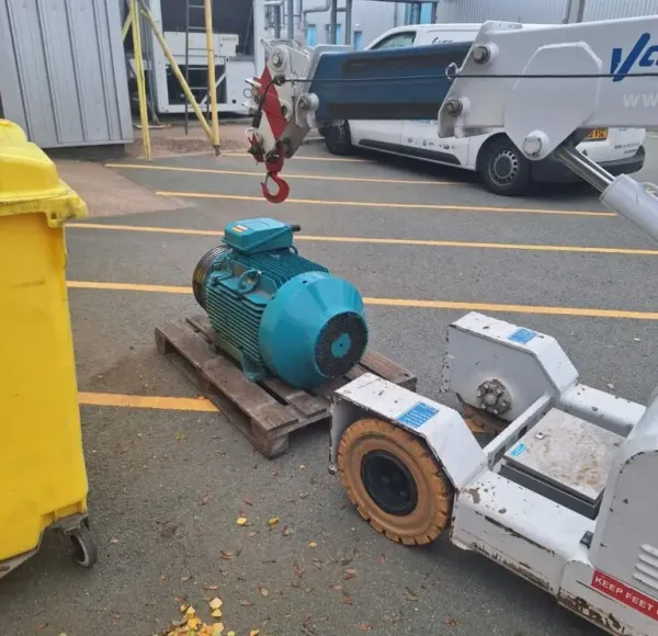 Electric motor on a pallet truck in a yard