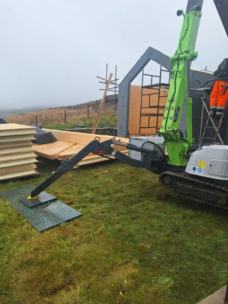 lift rigg uk crane hire - Lift Rigg UK