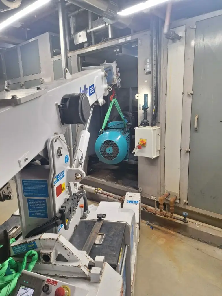 lift rigg uk hiab hire 2 - Lift Rigg UK
