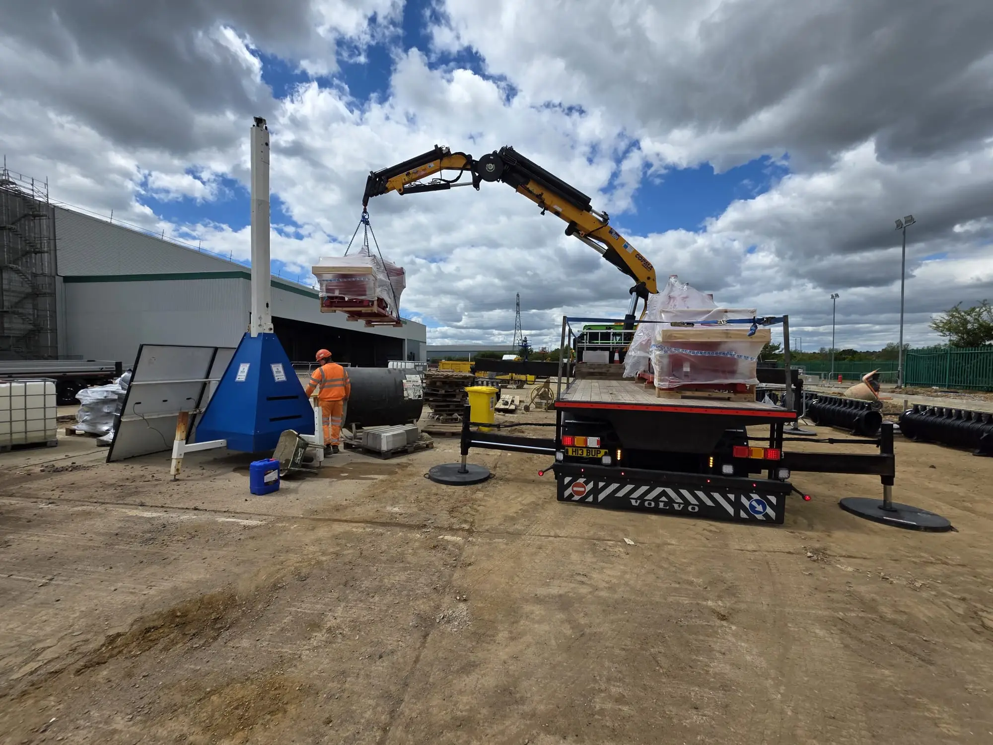 lift rigg uk crane hiab hire 42 - Lift Rigg UK