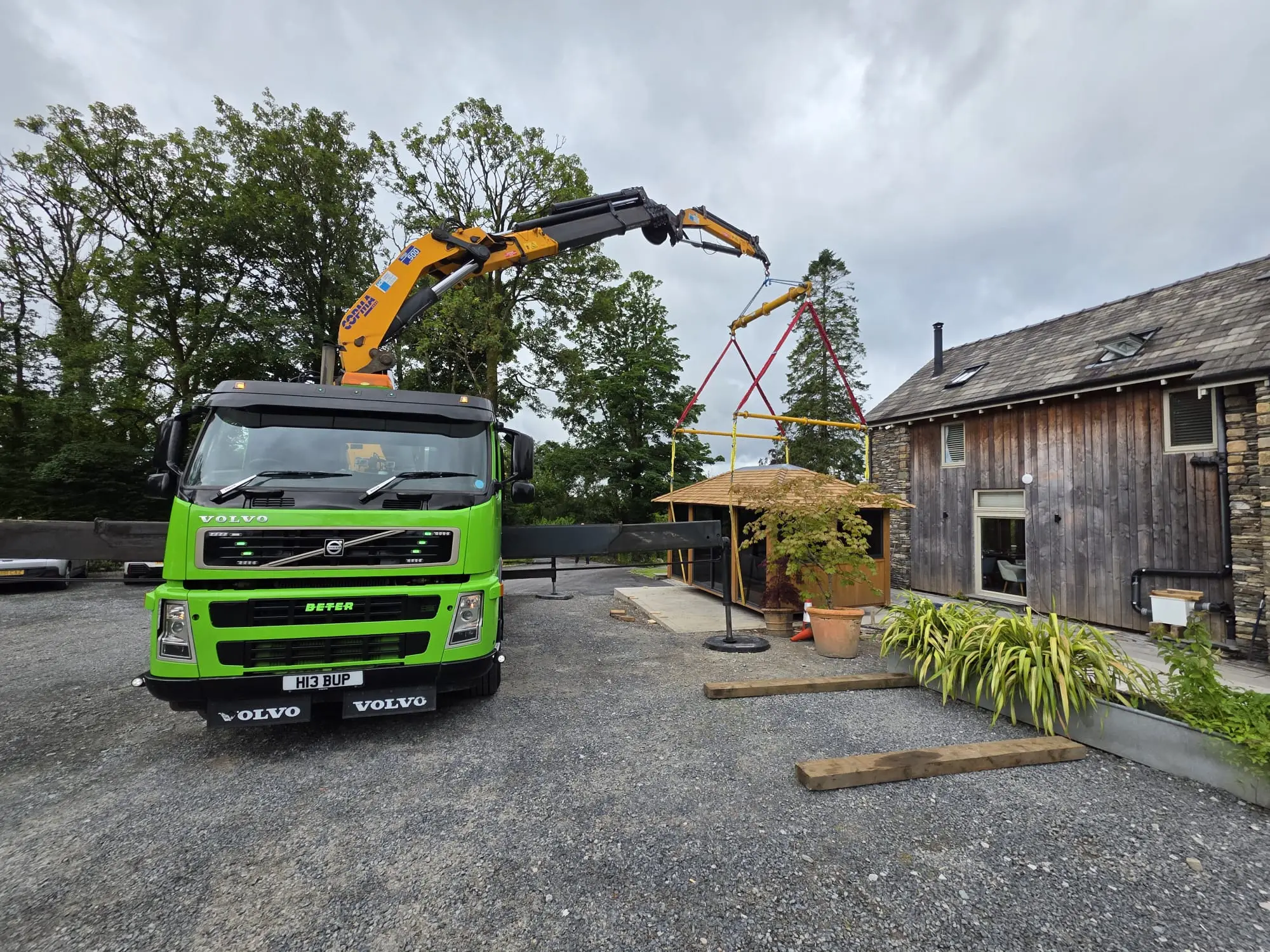 lift rigg uk crane hiab hire 7 - Lift Rigg UK