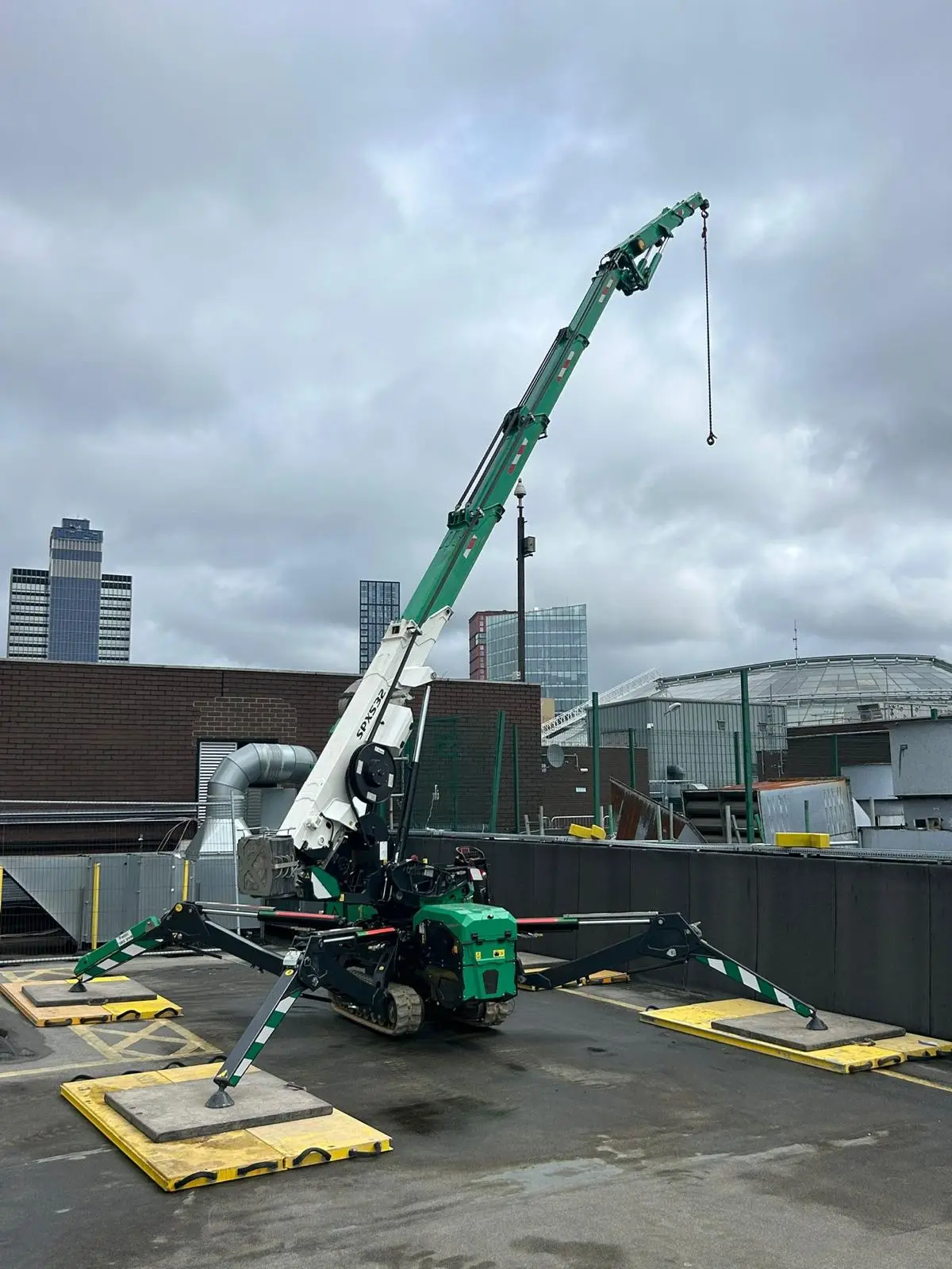 lift rigg uk crane hire 3 - Lift Rigg UK