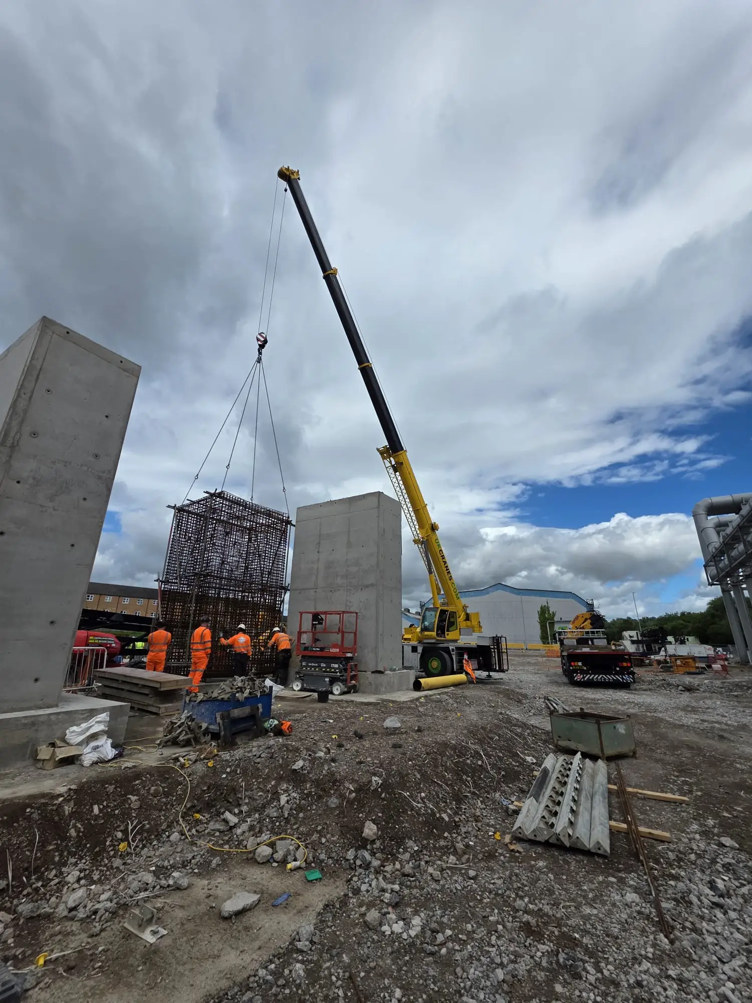 lift rigg uk crane hire contract lifting 2 - Lift Rigg UK