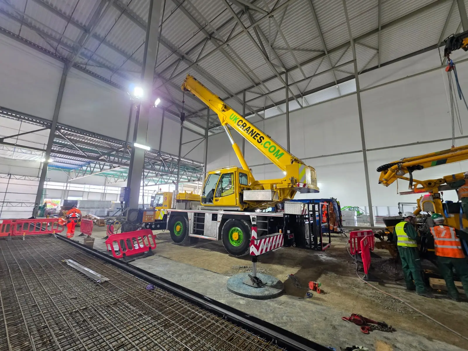 lift rigg uk crane hire contract lifting 23 - Lift Rigg UK