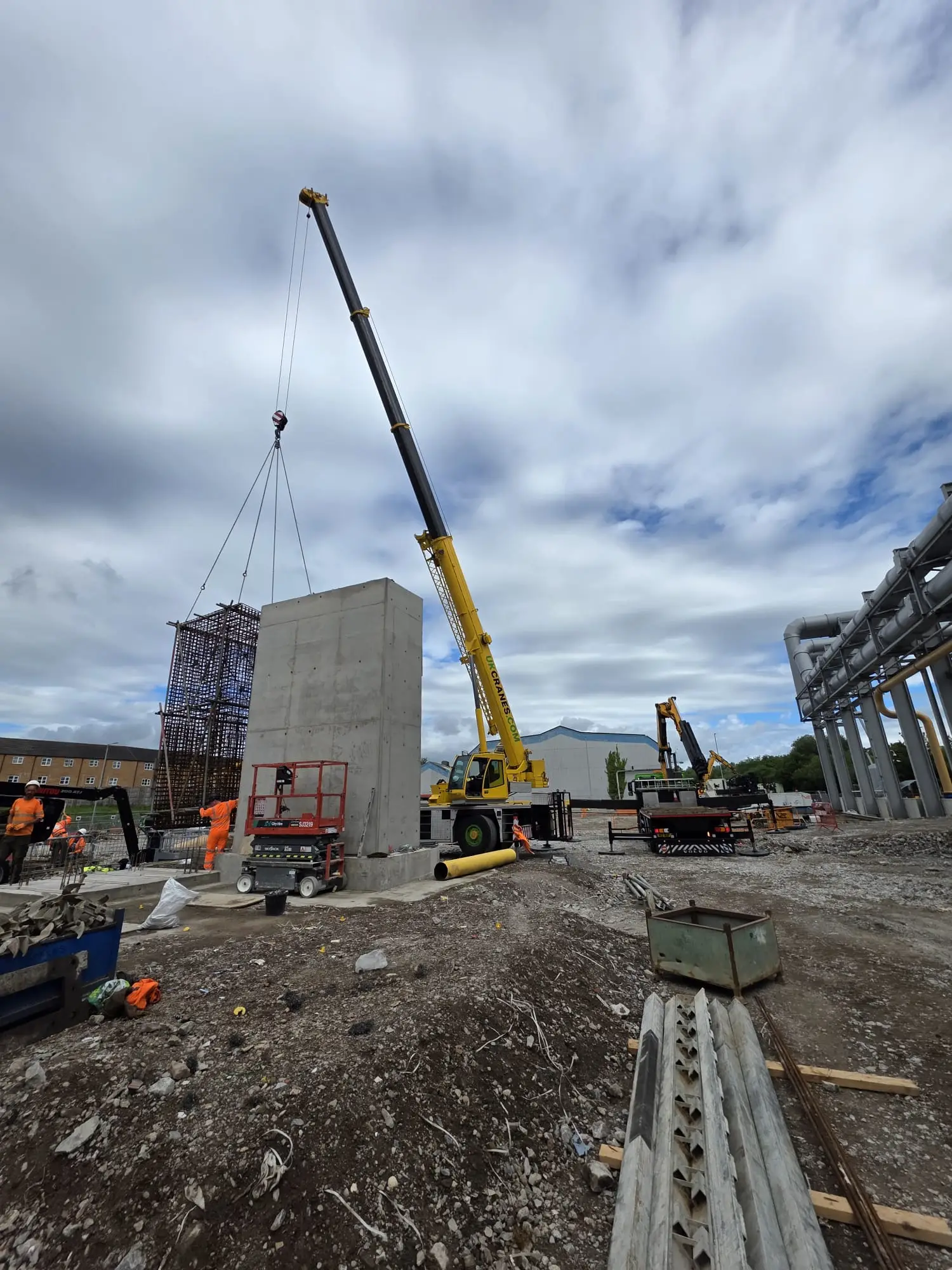 lift rigg uk crane hire contract lifting 3 - Lift Rigg UK