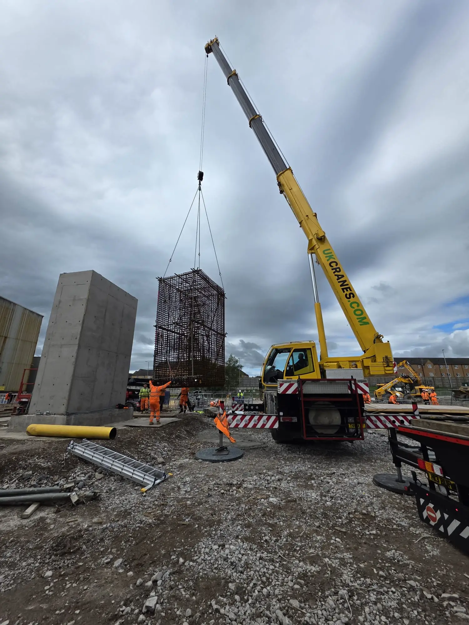 lift rigg uk crane hire contract lifting 5 - Lift Rigg UK