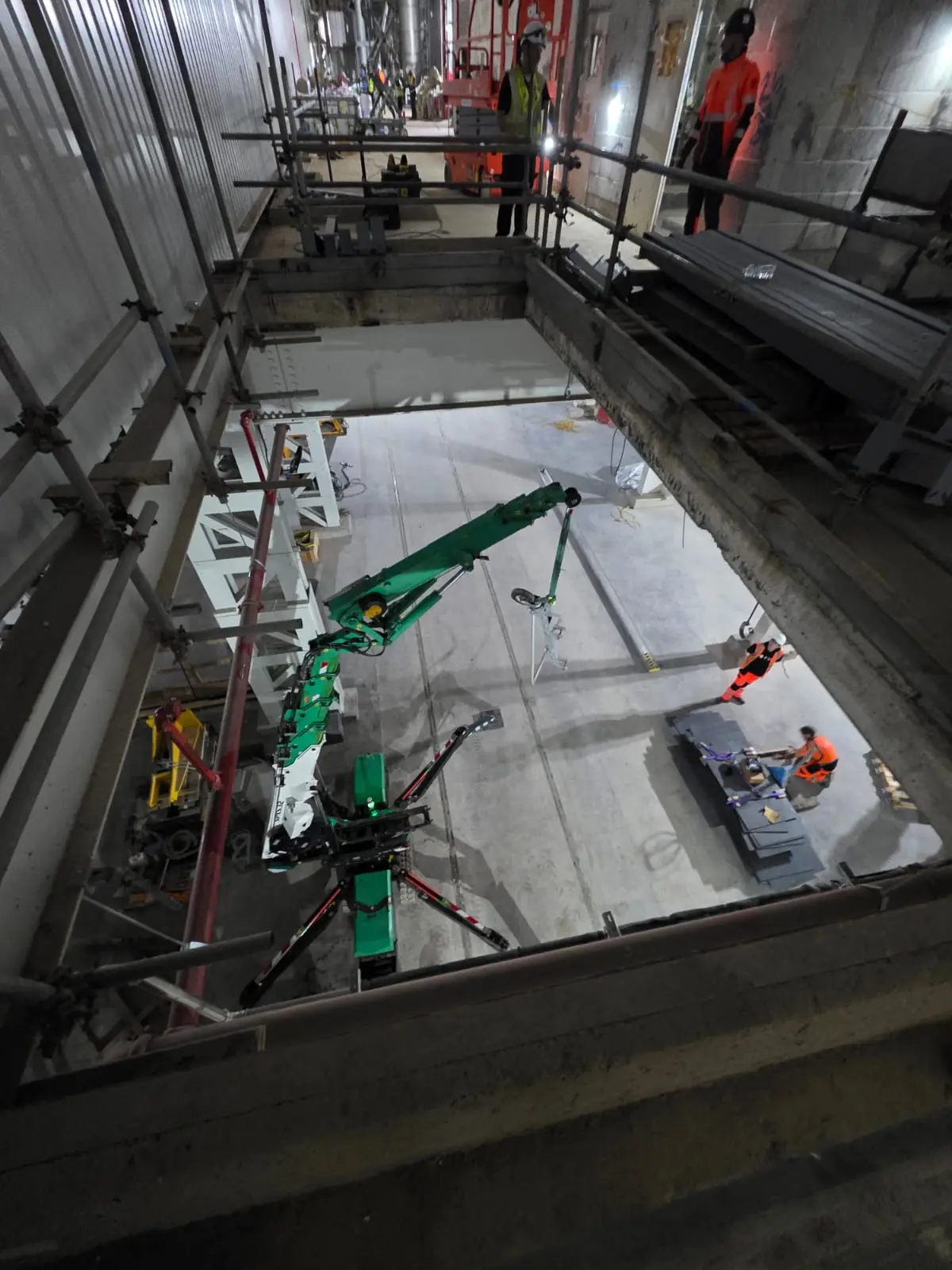 lift rigg uk spider crane hire 10 - Lift Rigg UK