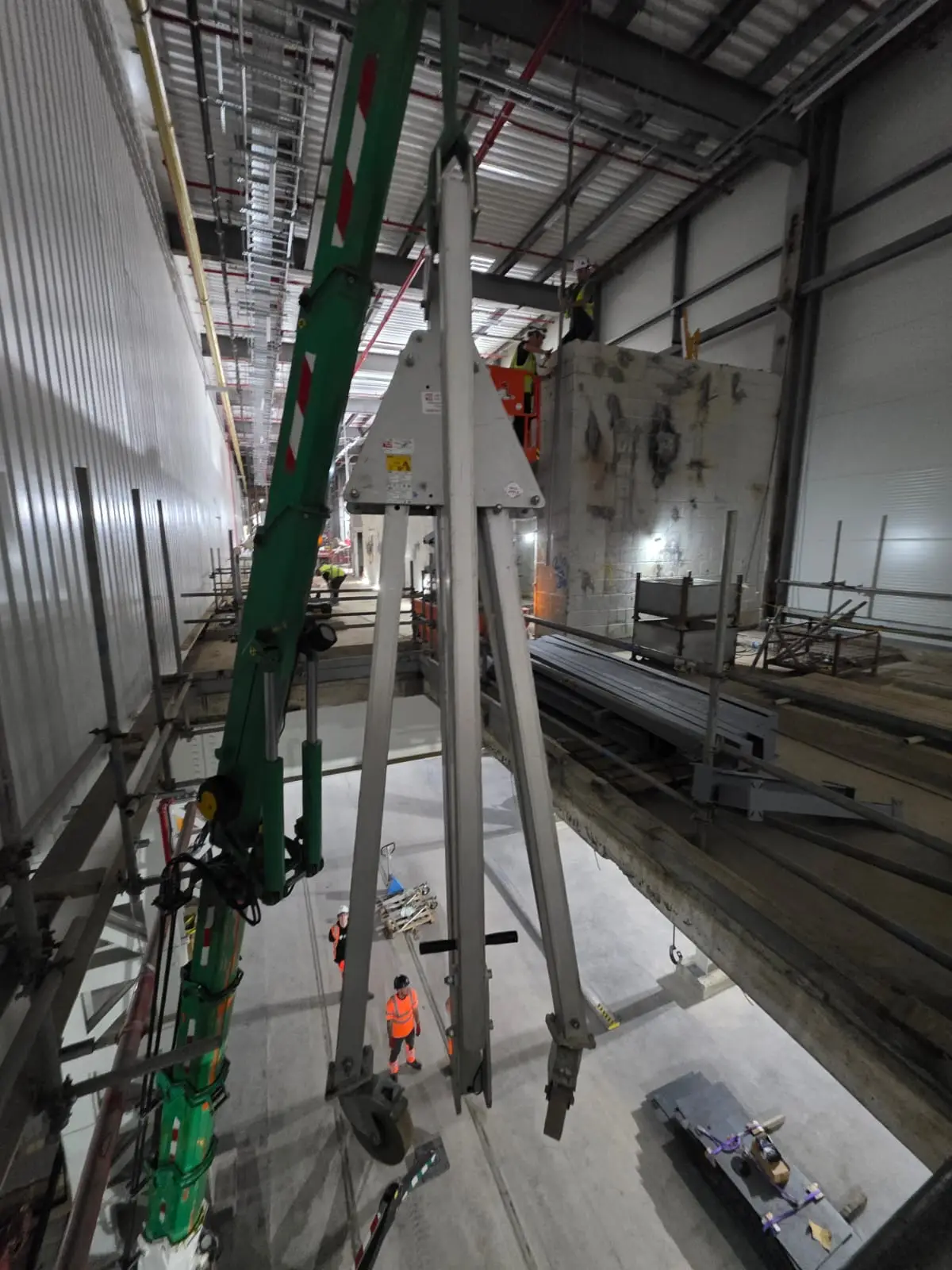 lift rigg uk spider crane hire 13 - Lift Rigg UK