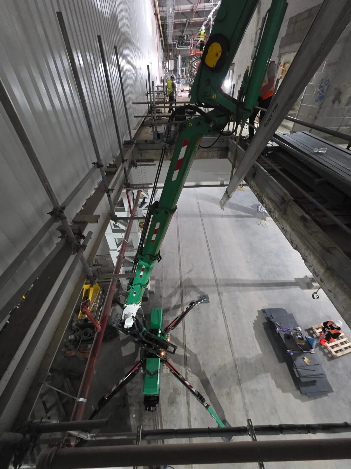 lift rigg uk spider crane hire 15 - Lift Rigg UK