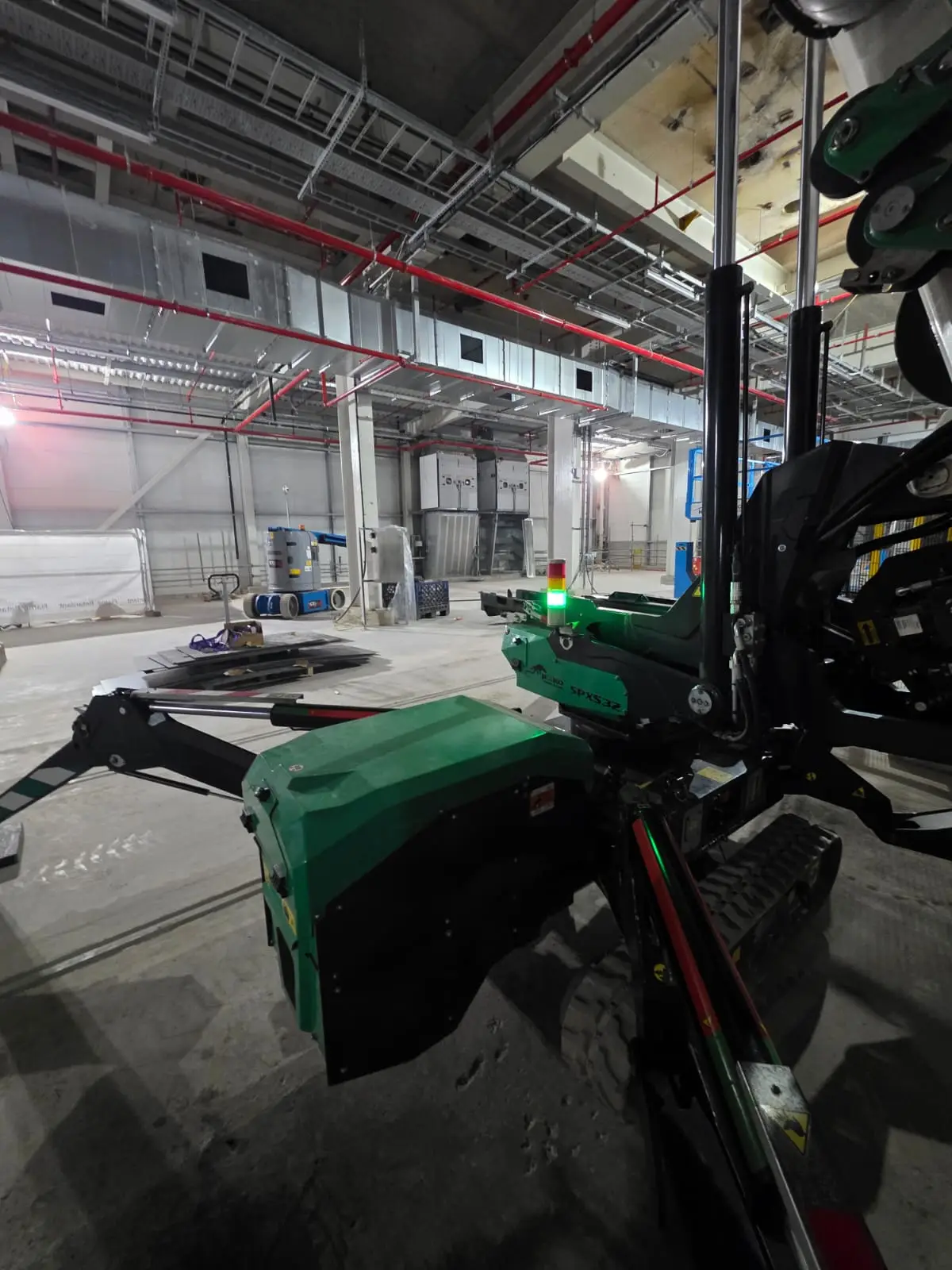 lift rigg uk spider crane hire 25 - Lift Rigg UK