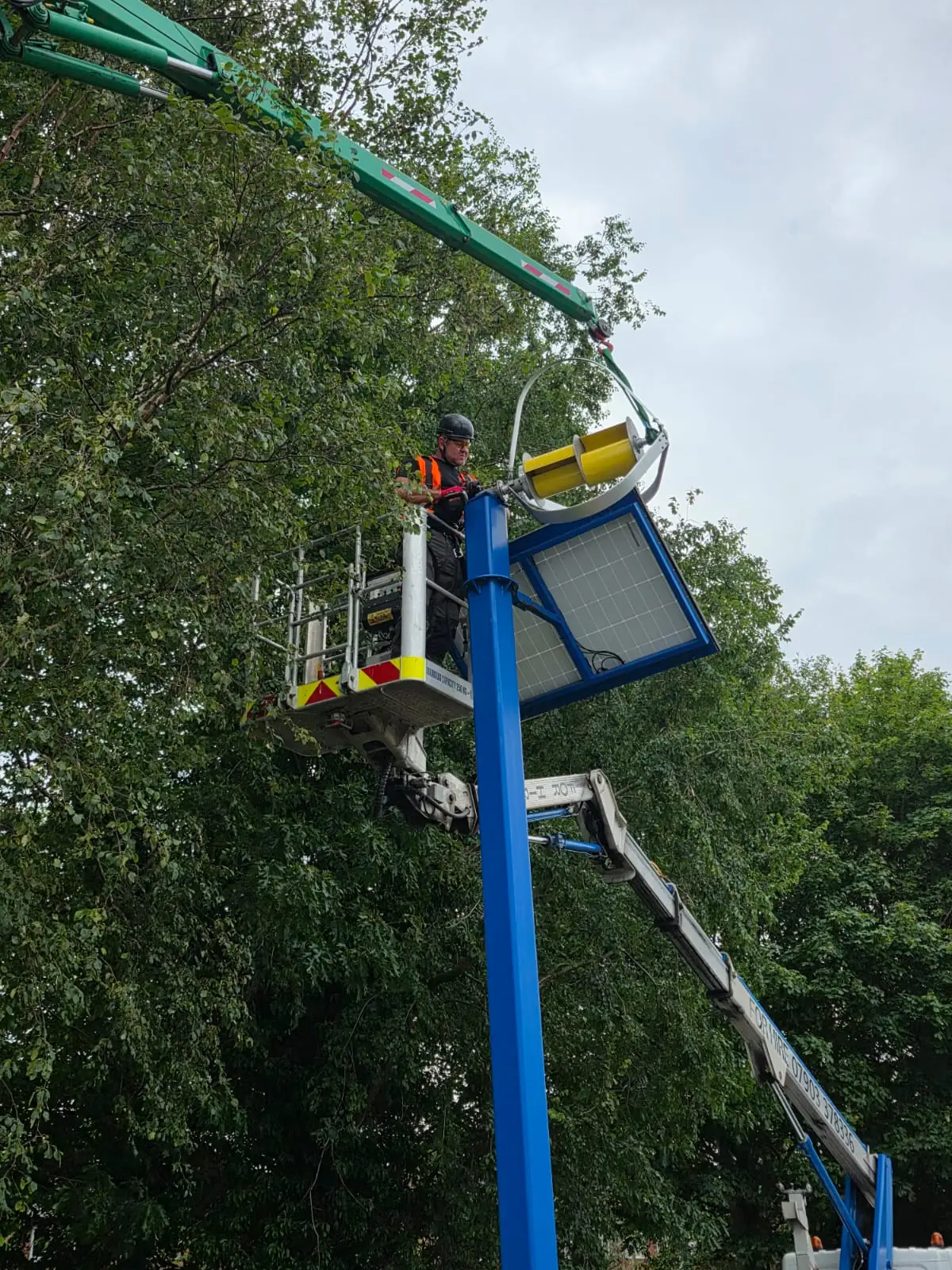lift rigg uk spider crane hire 5 - Lift Rigg UK